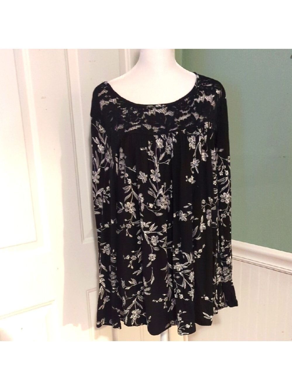 Bishuige Black White Floral Lace Front Long Sleeve Top Shirt 2X